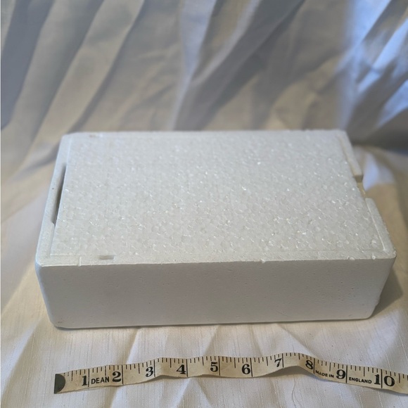 Vintage Tulip Brass Candlestick Set - Brass - Picture 3 of 4